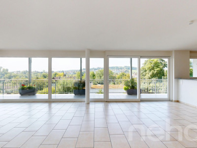 Lichtdurchflutete Terrassenwohnung mit Weitblick & Komfort image 4