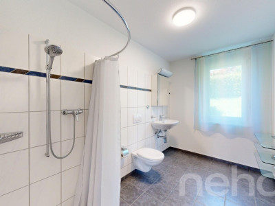 Lichtdurchflutete Terrassenwohnung mit Weitblick & Komfort image 9