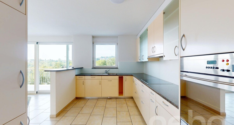 Lichtdurchflutete Terrassenwohnung mit Weitblick & Komfort image 7