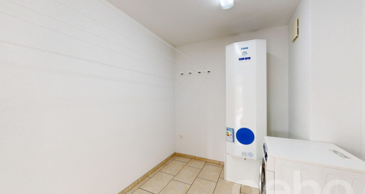 Lichtdurchflutete Terrassenwohnung mit Weitblick & Komfort image 12