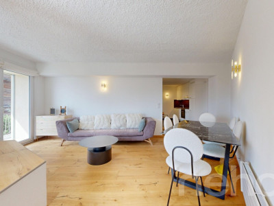 Magnifique 3.5 pièces entièrement rénové à Crans-Montana image 3