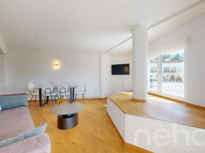 Magnifique 3.5 pièces entièrement rénové à Crans-Montana image 1