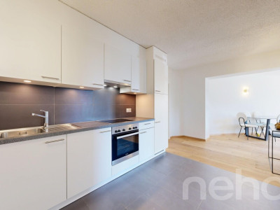 Magnifique 3.5 pièces entièrement rénové à Crans-Montana image 2