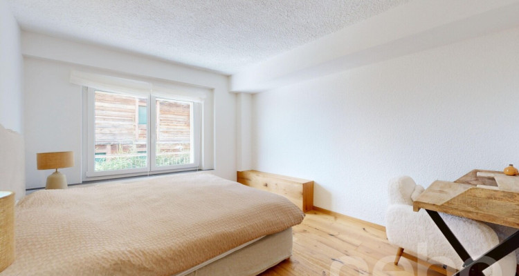 Magnifique 3.5 pièces entièrement rénové à Crans-Montana image 5