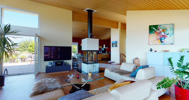 Exklusives Architektenhaus, optimale Berg-Seesicht und Schwimmteich image 6