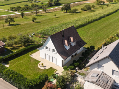 Wohntraum mit unverbaubarer Aussicht ins Grüne image 3