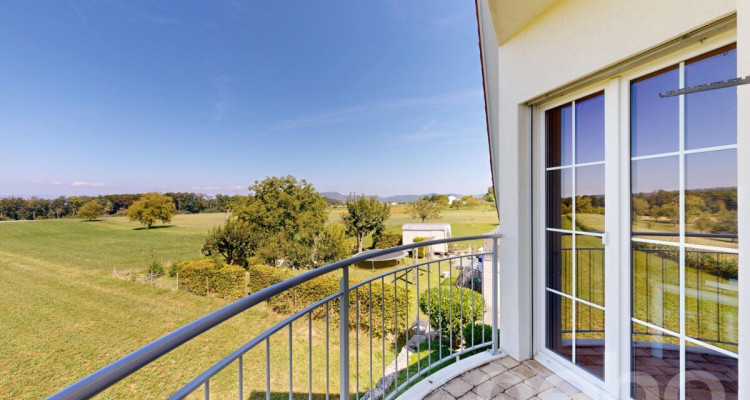 Wohntraum mit unverbaubarer Aussicht ins Grüne image 9