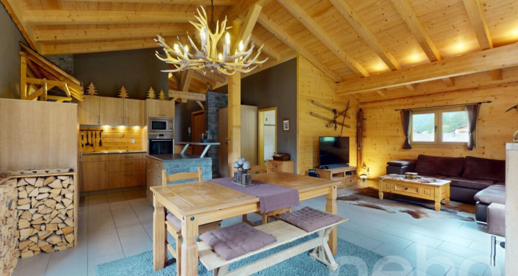 Magnifique attique de standing au charme unique image 4