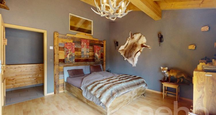 Magnifique attique de standing au charme unique image 12