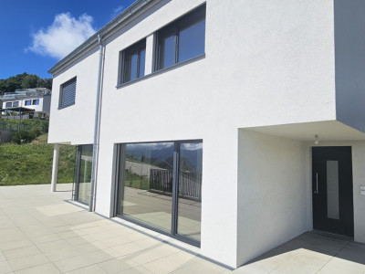 Villa contemporaine avec terrasse et vue plein sud – Jongny, Lavaux image 2