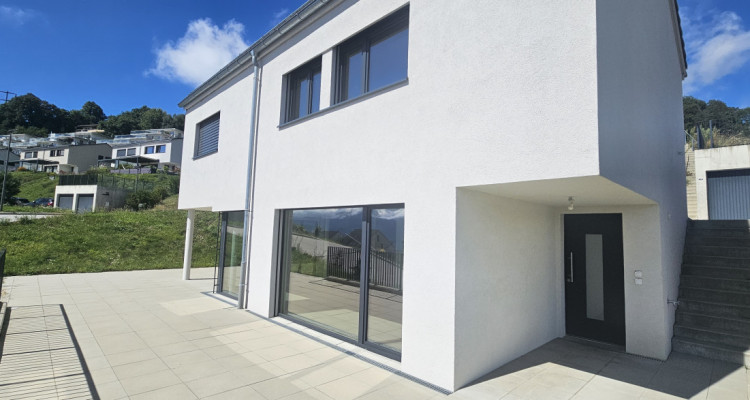 Villa contemporaine avec terrasse et vue plein sud – Jongny, Lavaux image 2