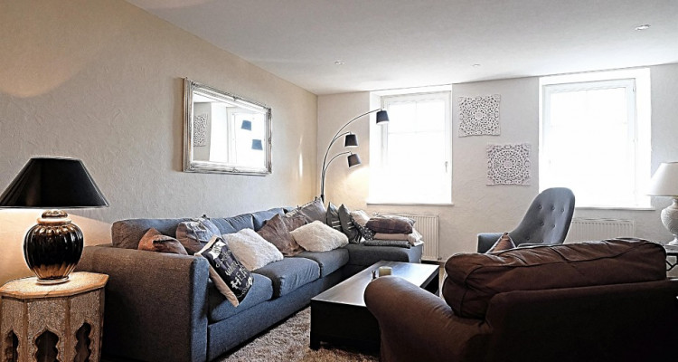 Magnifique meublé 4.5 p en duplex avec vue / 2 chambres / 2 SDB  image 2