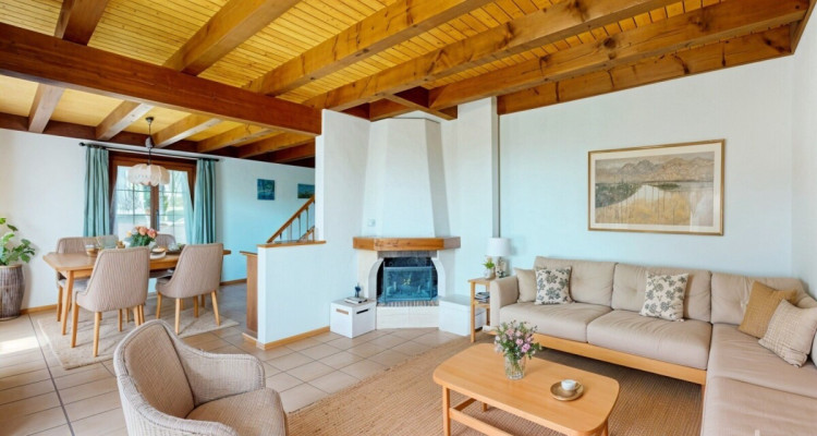 Charmante maison avec jardin, vue sur la campagne et fort potentiel image 4