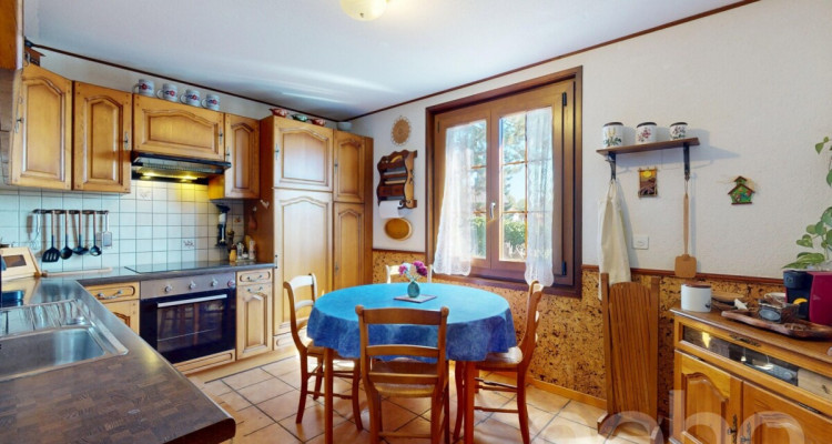 Charmante maison avec jardin, vue sur la campagne et fort potentiel image 10