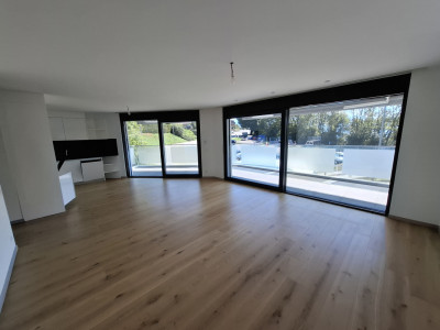 Bel appartement récent et lumineux image 1