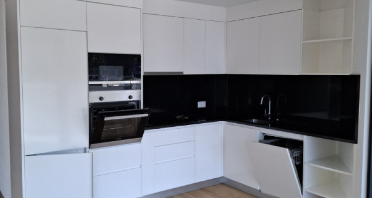 Bel appartement récent et lumineux image 2