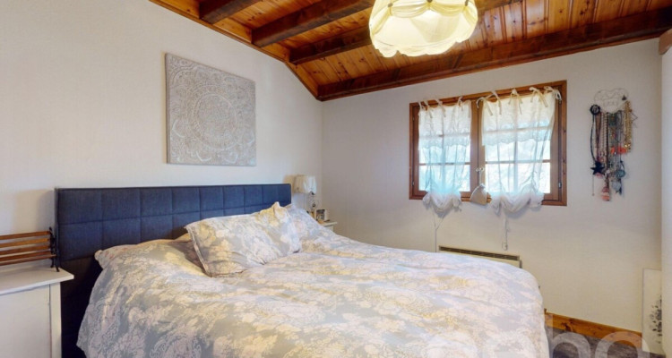 Chalet familial avec grand jardin image 7