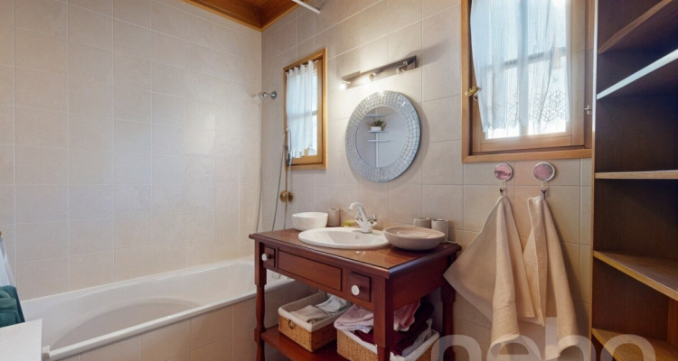 Chalet familial avec grand jardin image 9