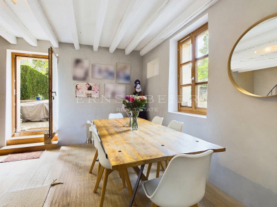 Magnifique maison de 6.5 pièces dans un corps de ferme entièrement rénové image 3