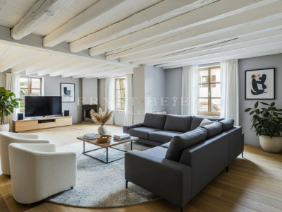 Charming Semi-Detached Villa in a Renovated Farmhouse image 1