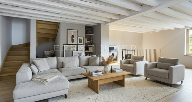 Charming Semi-Detached Villa in a Renovated Farmhouse image 2