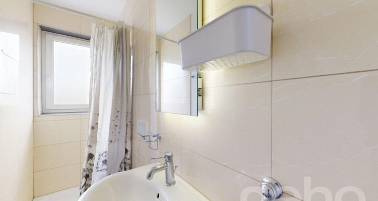 Gepflegte 4.5-Zimmerwohnung mit Garagenbox (im Baurecht) image 9