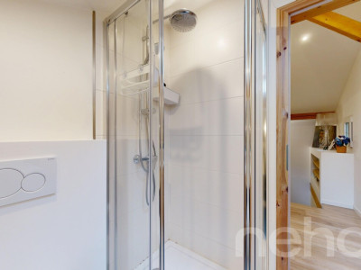 Magnifique chalet entièrement rénové, idéalement situé à Lausanne image 12