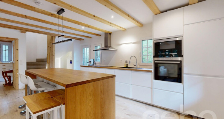 Magnifique chalet entièrement rénové, idéalement situé à Lausanne image 4