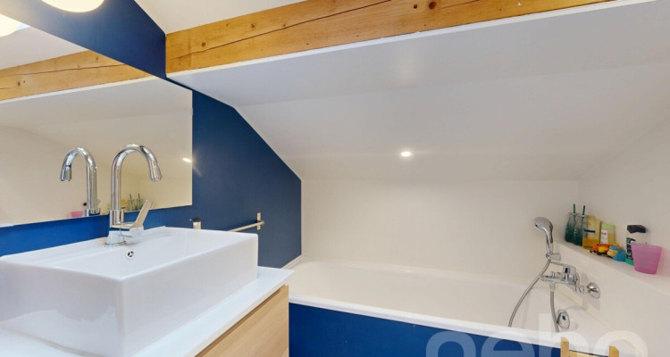 Magnifique chalet entièrement rénové, idéalement situé à Lausanne image 9