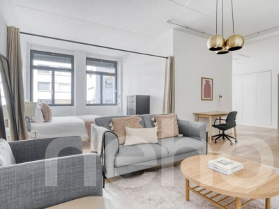 Moderne 2.5-Zimmer Loftwohnung in Zürich-Altstetten image 2