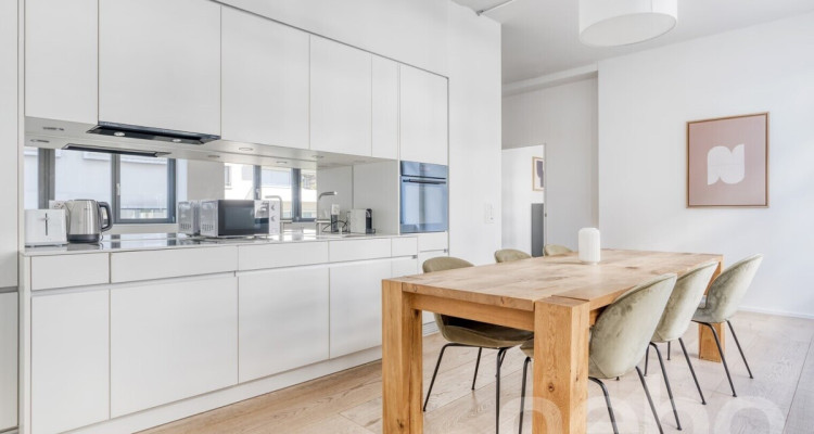 Moderne 2.5-Zimmer Loftwohnung in Zürich-Altstetten image 3