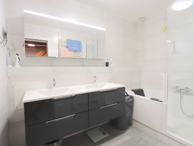 Ferme d’habitation mitoyenne de 5.5 pièces avec loft de 106 m2 image 9