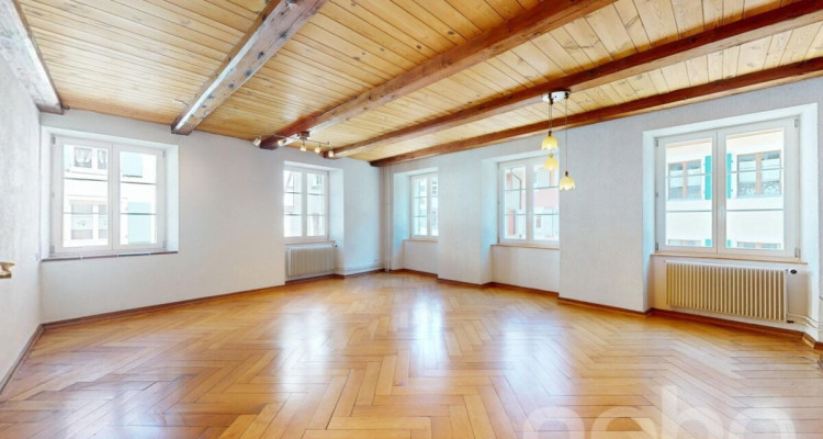 Charmantes Rheineckhaus mit Ausbaupotenzial an zentraler Lage image 1