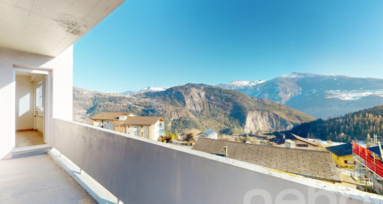 Lumineux 4.5 pièces avec vue panoramique image 1