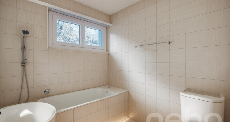 Lumineux 4.5 pièces avec vue panoramique image 5