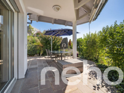 Lichtdurchflutetes Einfamilienhaus mit unverbaubarer Aussicht image 4