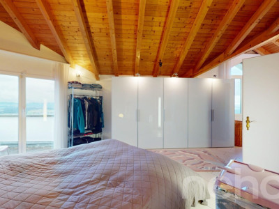 Lichtdurchflutetes Einfamilienhaus mit unverbaubarer Aussicht image 8