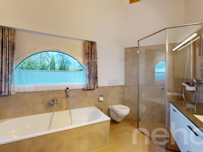 Lichtdurchflutetes Einfamilienhaus mit unverbaubarer Aussicht image 9