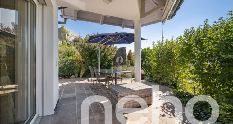 Lichtdurchflutetes Einfamilienhaus mit unverbaubarer Aussicht image 4