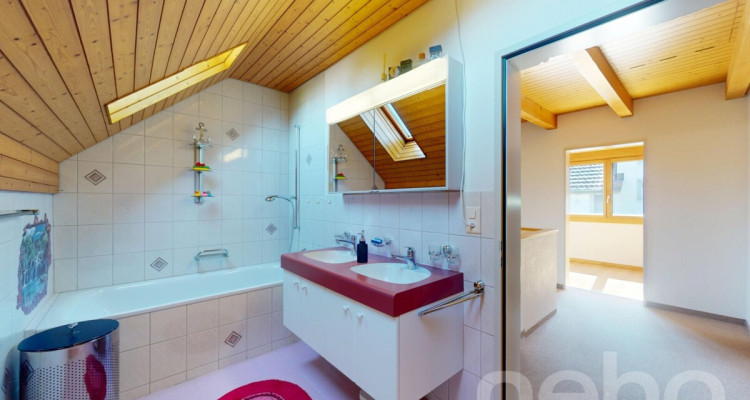 Freistehendes Einfamilienhaus mit viel Platz und Charme image 8