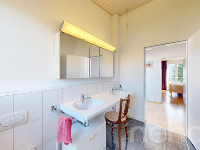 Charmante Doppelhaushälfte in freundlichem Quartier sucht neue Familie image 9