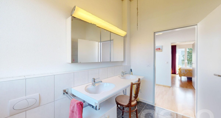 Charmante Doppelhaushälfte in freundlichem Quartier sucht neue Familie image 9