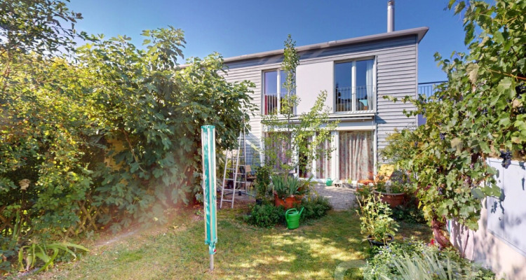 Charmante Doppelhaushälfte in freundlichem Quartier sucht neue Familie image 12