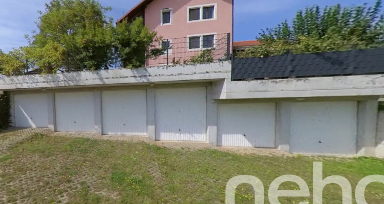 Garage à vendre à Ursins ! (lot 2) image 1