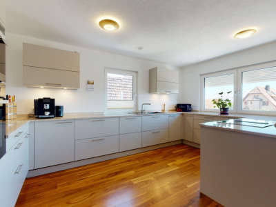 Einfamilien- /Mehrgenerationenhaus mit diversen Nutzungsmöglichkeiten image 3