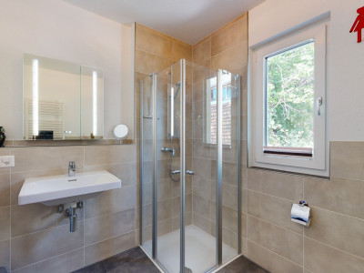 Einfamilien- /Mehrgenerationenhaus mit diversen Nutzungsmöglichkeiten image 10