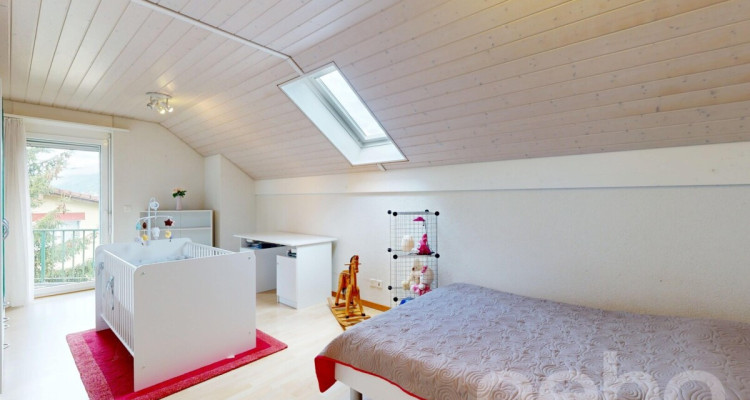 Splendide maison familiale avec grands volumes et jardin exposé sud! image 12