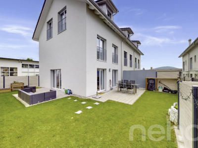 Modernes 5.5-Zimmer Reiheneckhaus mit drei Einstellplätzen image 3