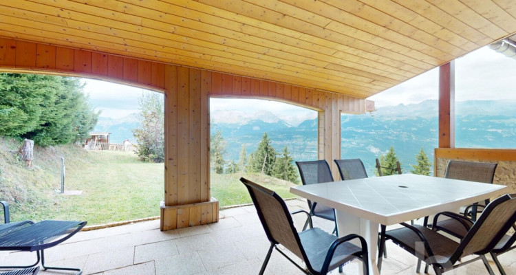 Charmant chalet mitoyen avec terrain et terrasse image 4