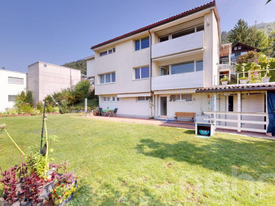 Freistehendes Einfamilienhaus mit grossem Garten und schöner Weitsicht image 3